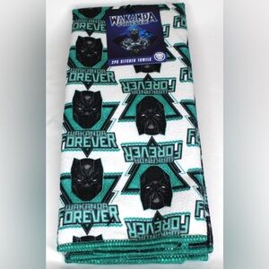 Marvel NWT Black Panther 2 Pack Kitchen Towels